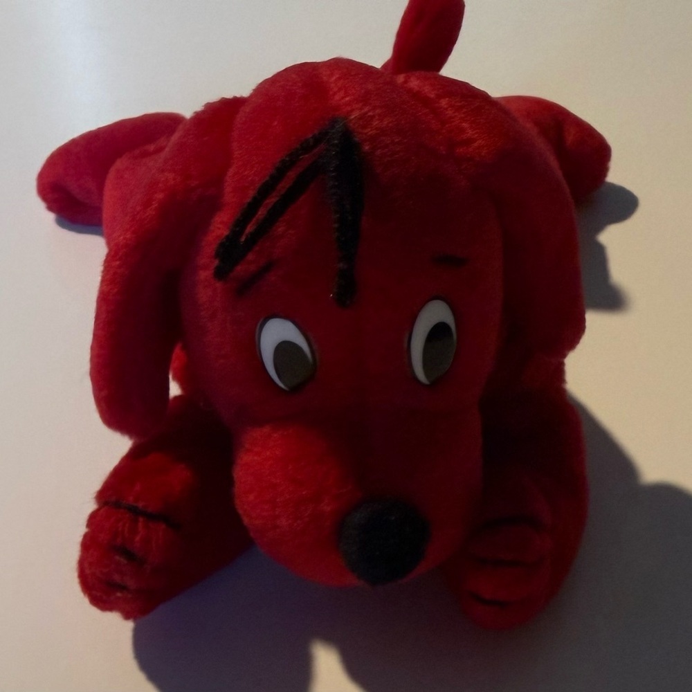 Clifford the big red dog plush toy. Vintage 1997